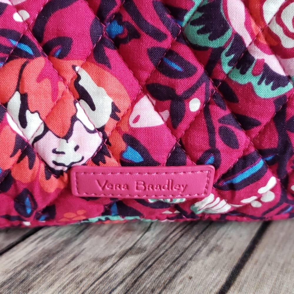 **LAST DAY** Vera Bradley Travel Duffel - Picture 3 of 8